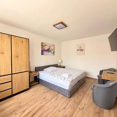 公寓 Apartmanovy Kosticka 7 *